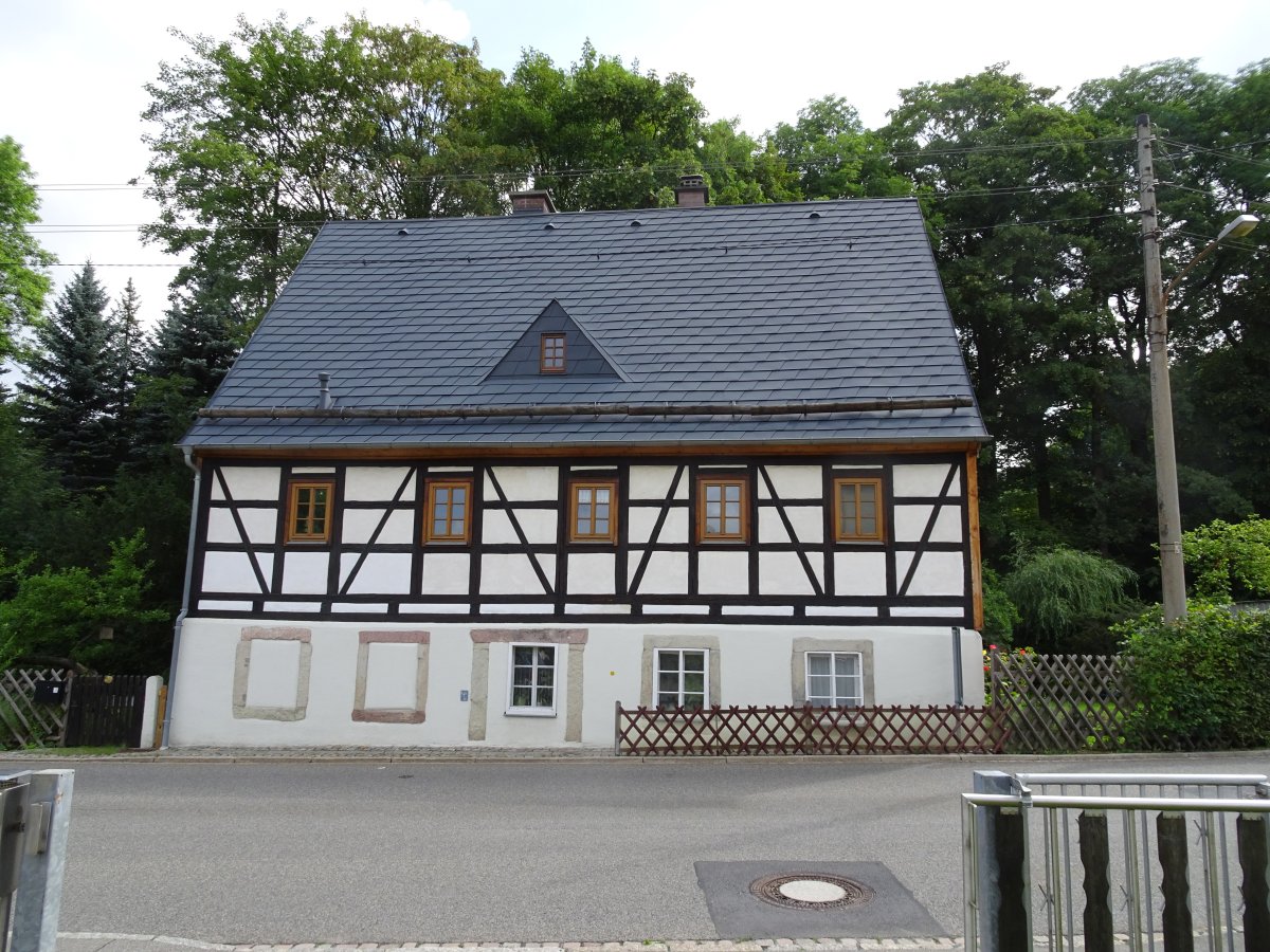 Adelsbergstraße 213