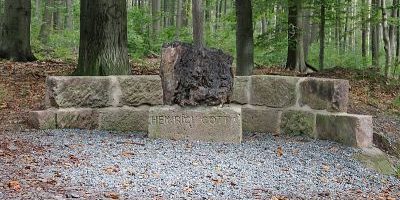 Cotta-Gedenkstein