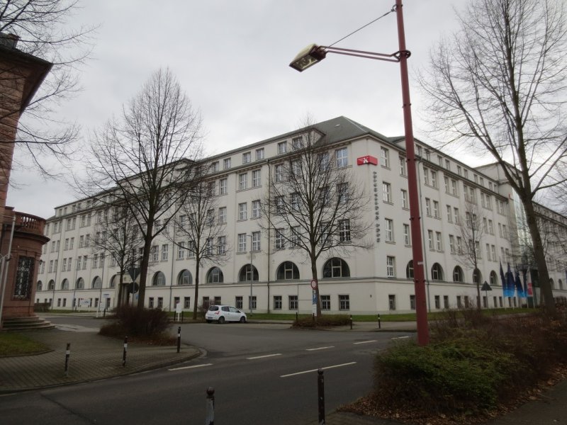 Kauffahrtei 25