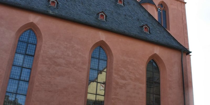 Löwenbrunnen (Ost)