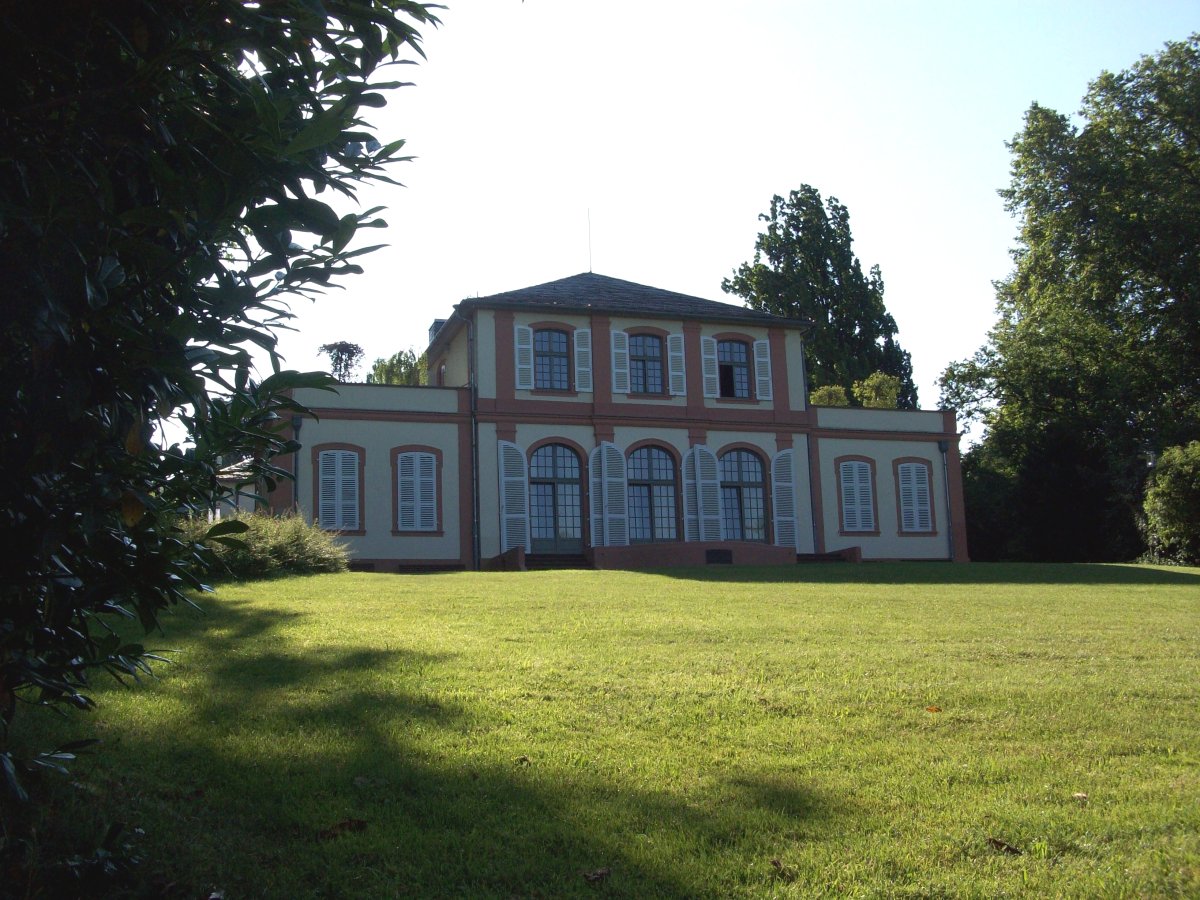 Prinz-Emil-Palais