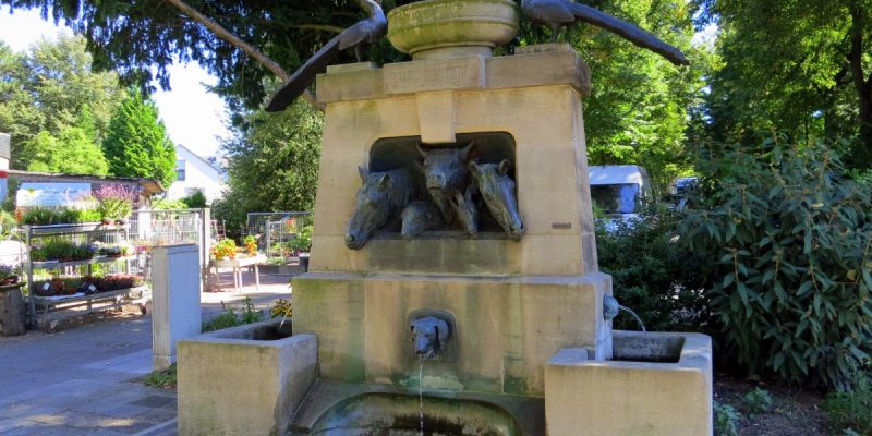 Tierbrunnen