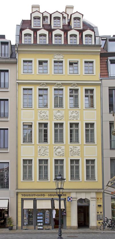 Aparthotel "Neumarkt"