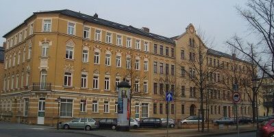 Bünauplatz