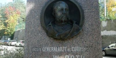 Denkmal für den Generalarzt und Corpsarzt Dr. W. Roth