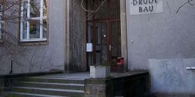 Drude-Bau
