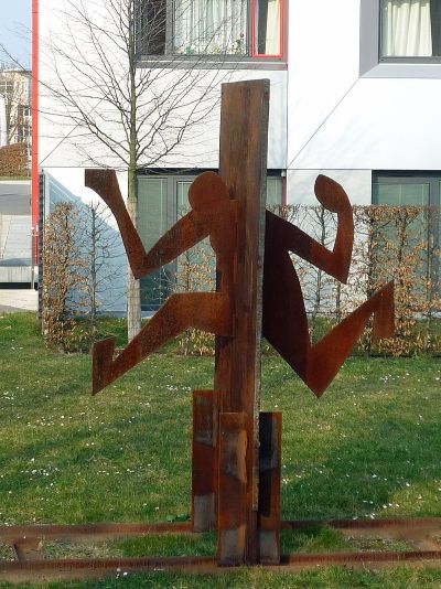 Durch die Wand