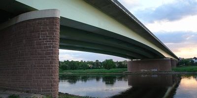 Elbebrücke Dresden