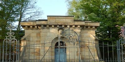 Fabrice-Mausoleum