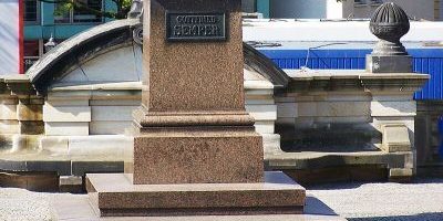 Gottfried Semper Denkmal