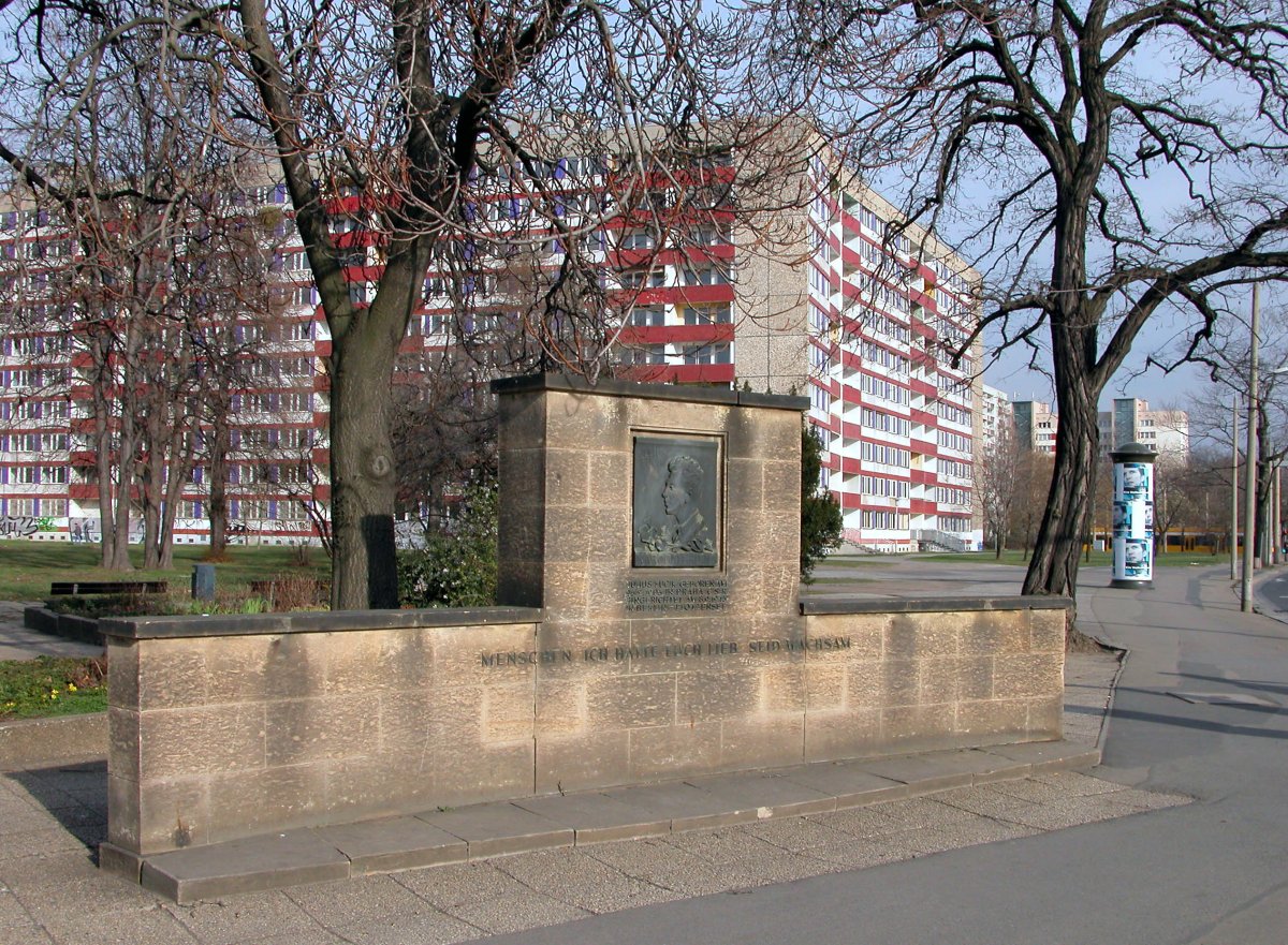 Julius-Fučík-Denkmal