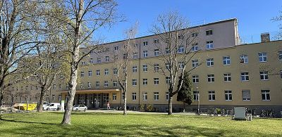 Klinik und Poliklinik f. Psychiatrie u. Psychotherapie - Haus 25