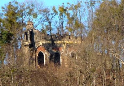 Künstliche Ruine (Ost)
