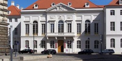 Kurländer Palais