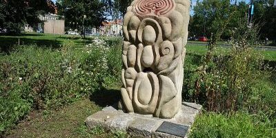 Labyrinthstein