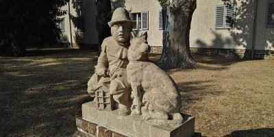 Nachtwächter mit Laterne und Hund