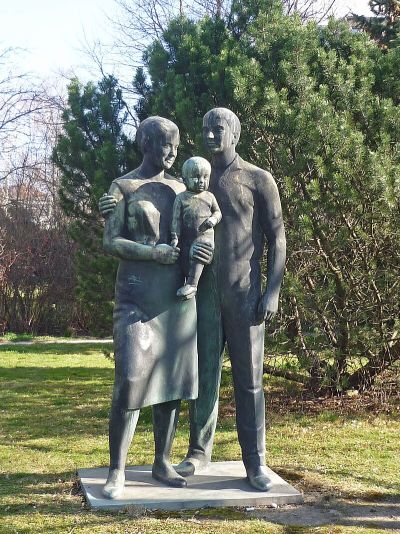 Sozialistische Familie (Ost)