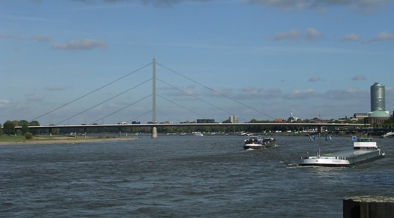 Oberkasseler Brücke