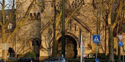 St. Antonius (Helmholtzstraße)