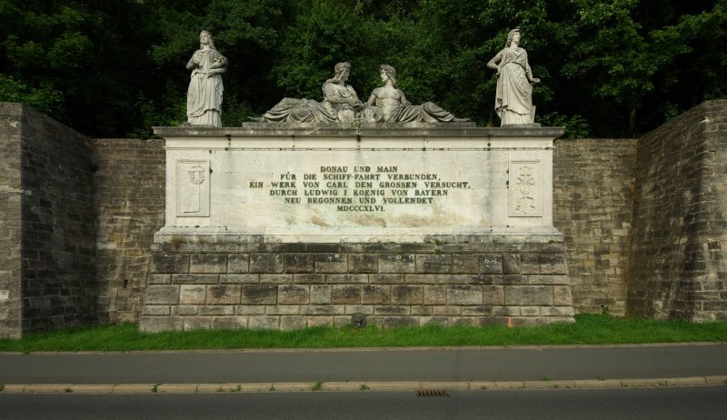 Ludwigskanaldenkmal