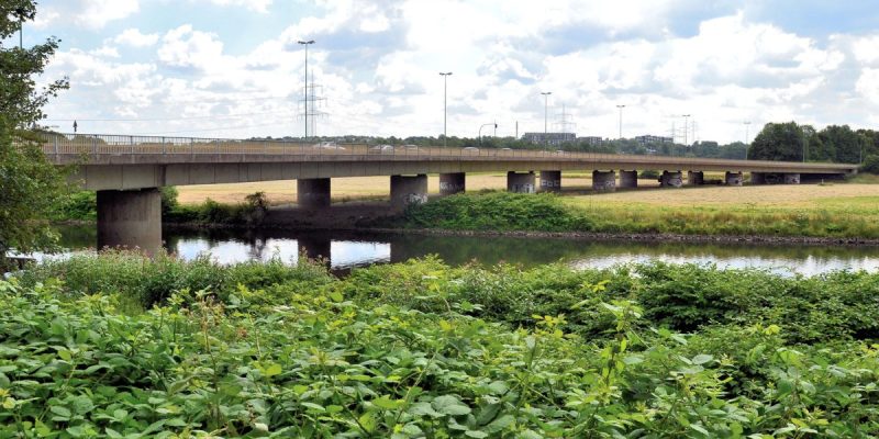 Konrad-Adenauer-Brücke