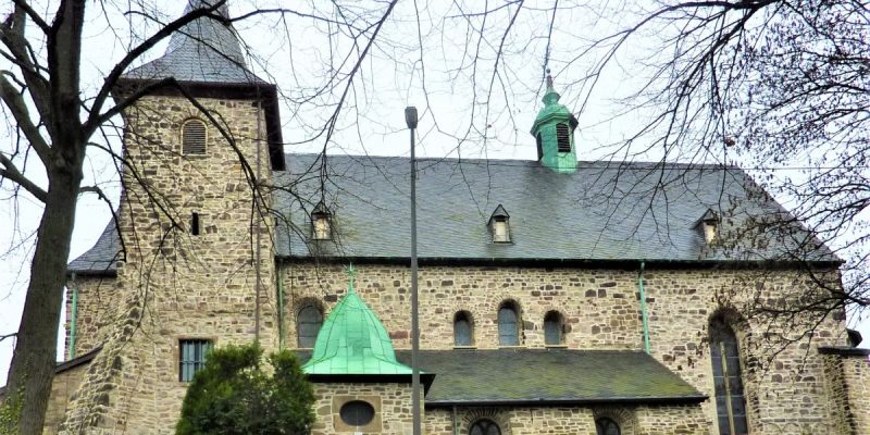 Stiftskirche Maria in der Not
