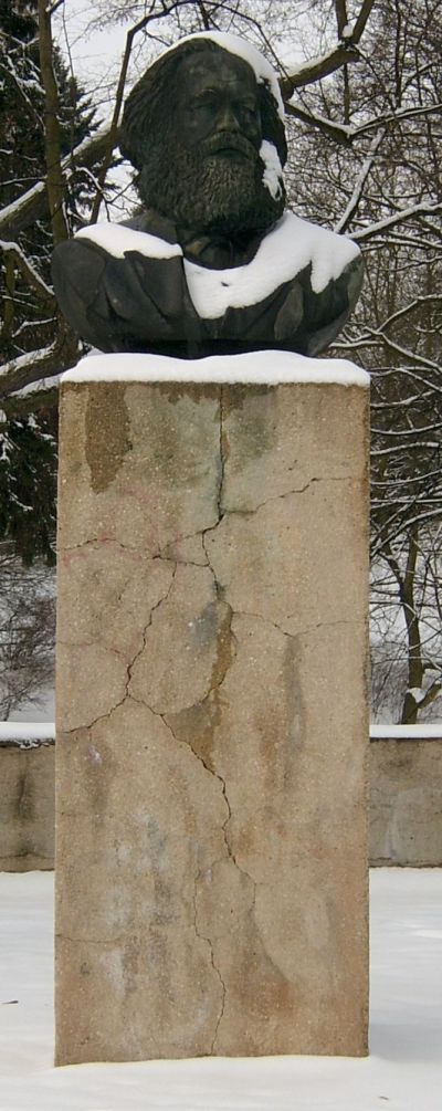 Karl-Marx-Denkmal