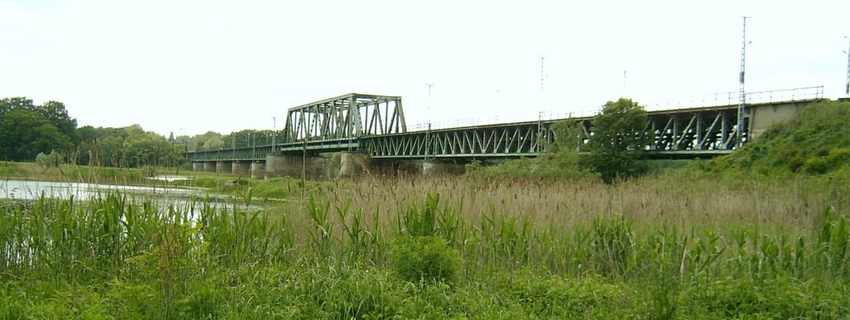 Oderbrücke Frankfurt / Most Odrzański