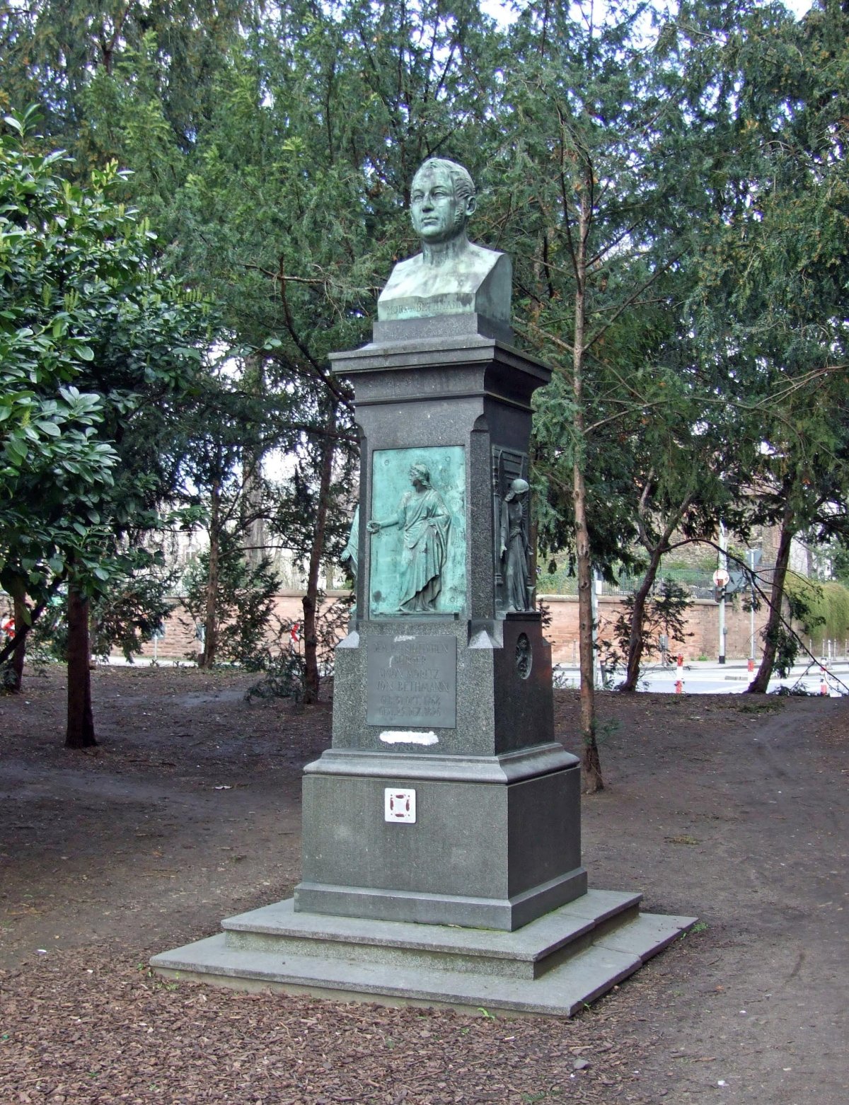 Bethmann-Denkmal