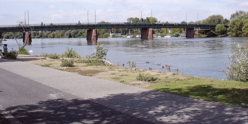 Carl-Ulrich-Brücke