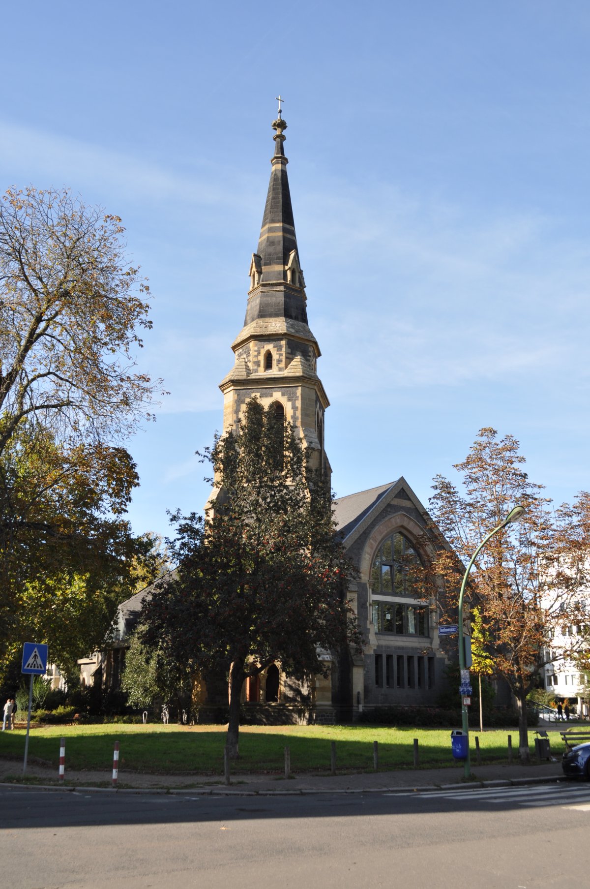 Christuskirche (Beethovenplatz)