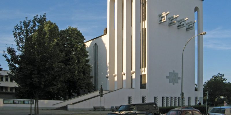 Heilig-Kreuz-Kirche (Nordost 1)