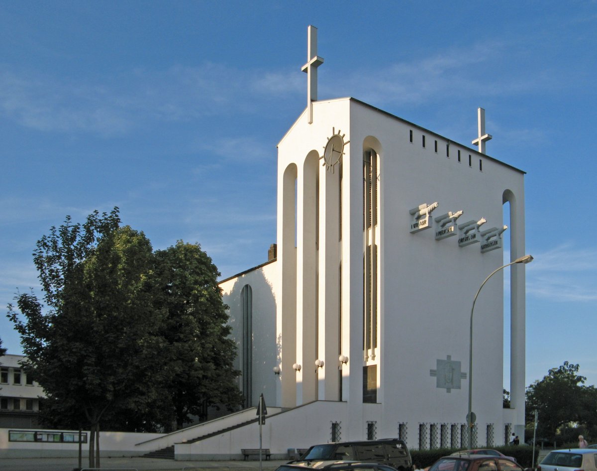 Heilig-Kreuz-Kirche (Nordost 1)