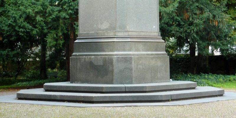 Schiller-Denkmal