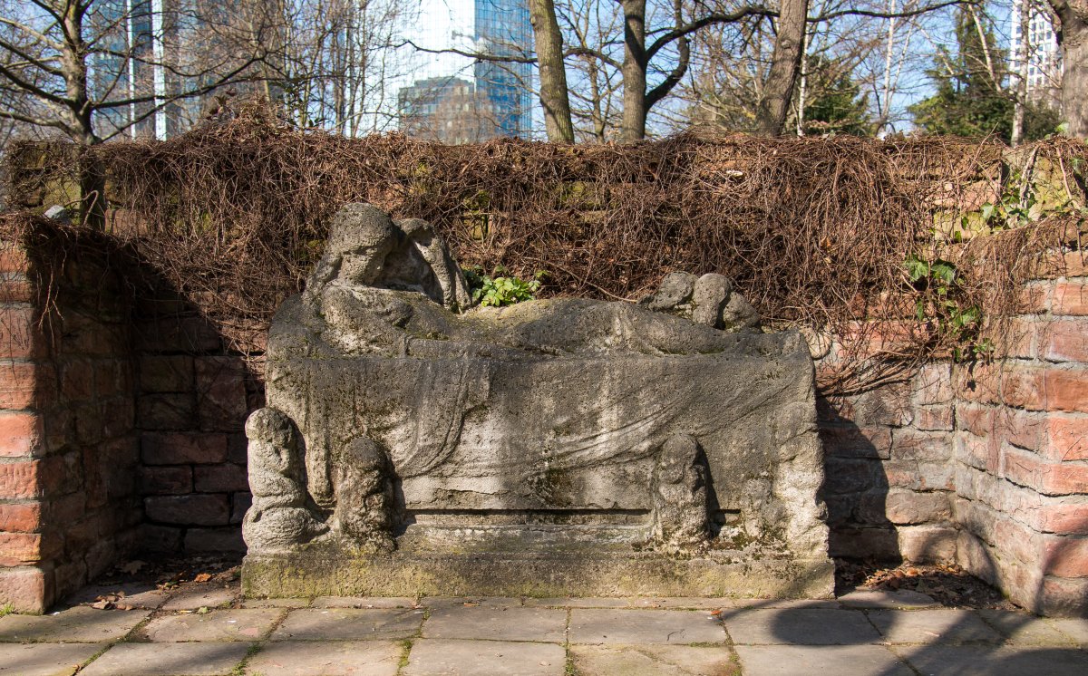 Schneewittchen-Denkmal
