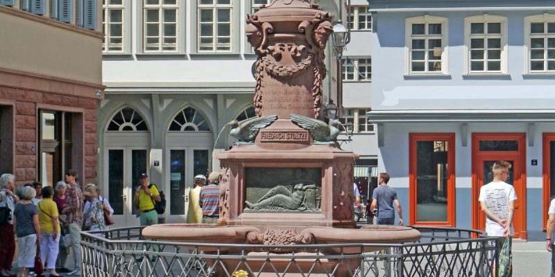 Stoltze-Brunnen