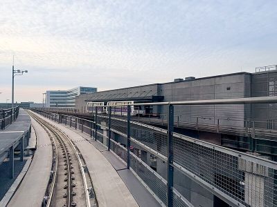 Terminal 1 C