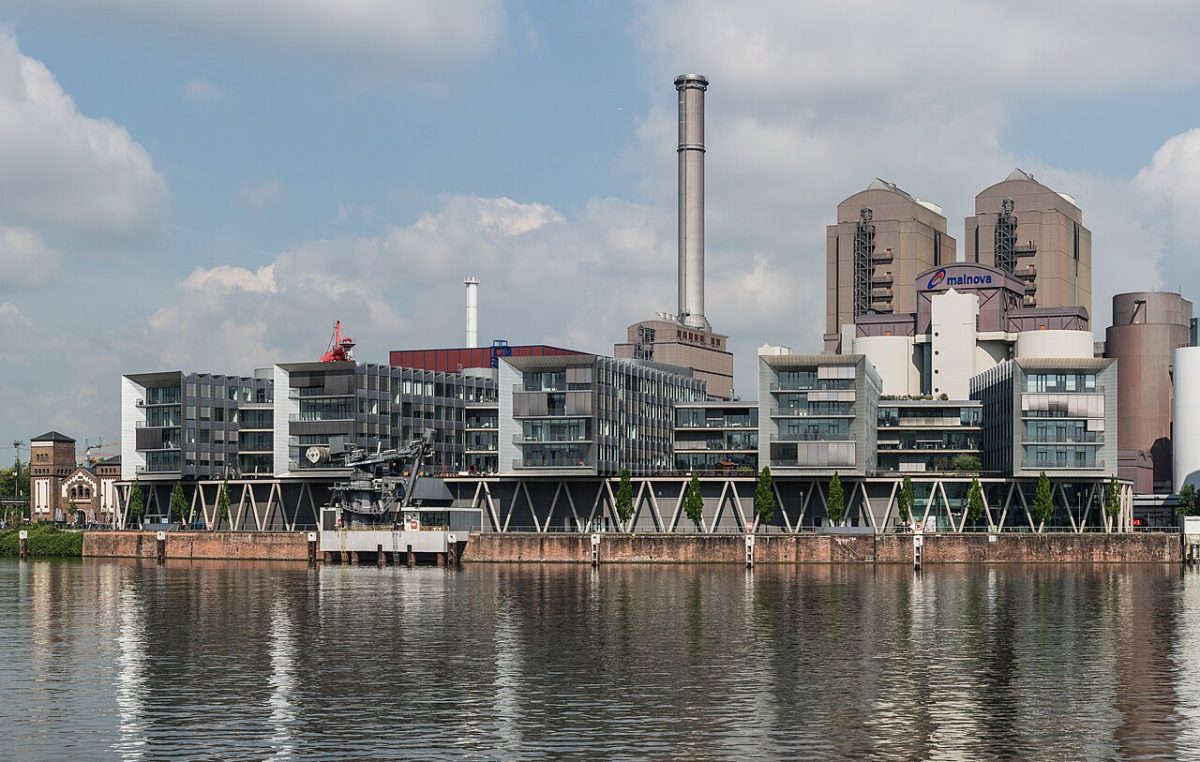 Westhafen Pier