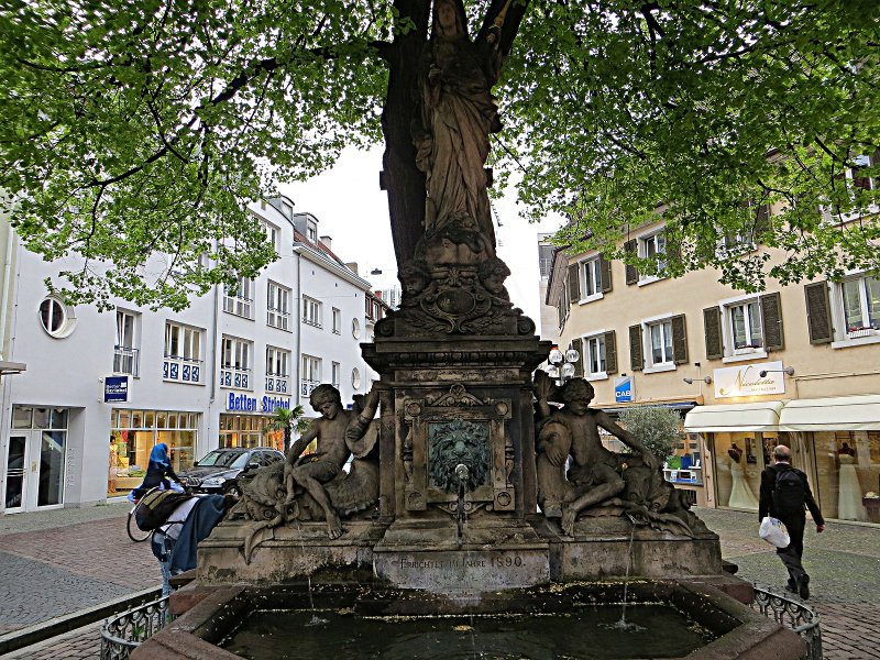 Unterlinden-Brunnen
