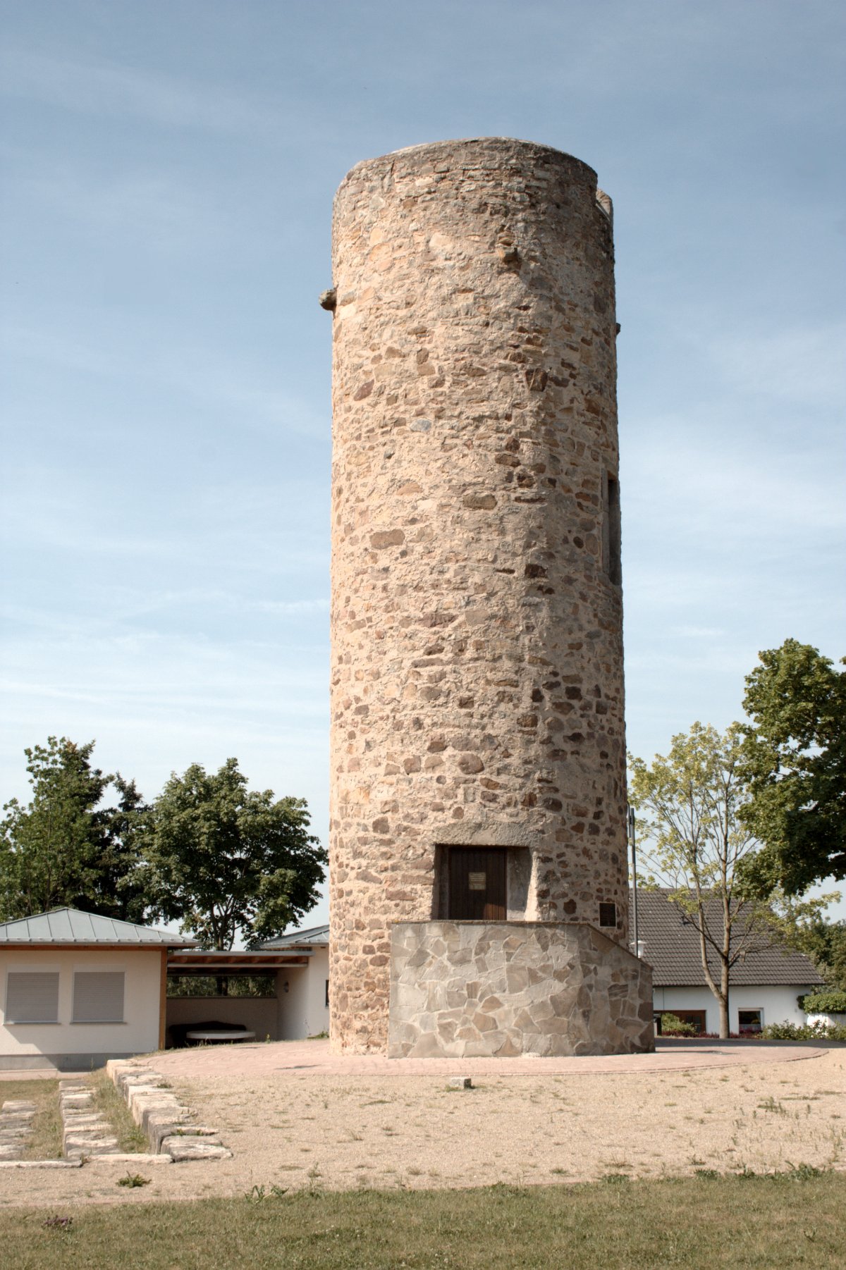 Dicker Turm