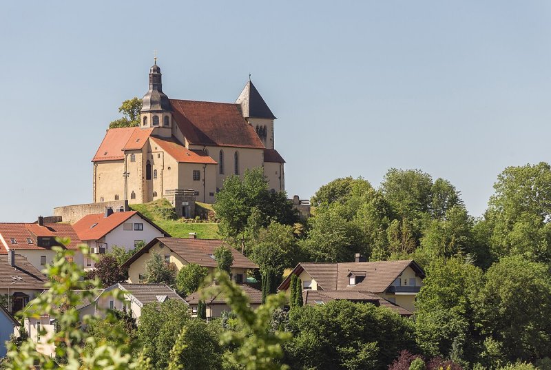 Kirche St. Peter Grabeskirche der Hl. Lioba