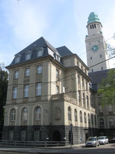 Rathaus Buer