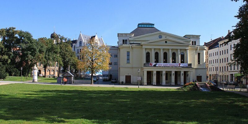 Gerhart Hauptmann-Theater