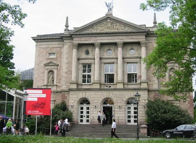 Brunnenanlage Theaterplatz