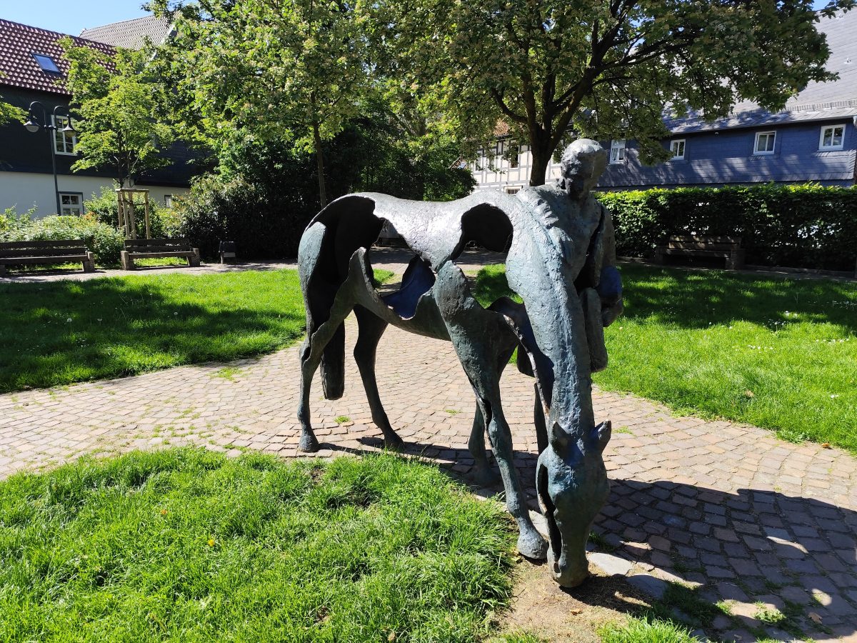 Moritz-von-Sachsen-Platz