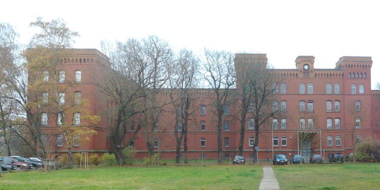 Martin-Andersen-Nexö-Platz