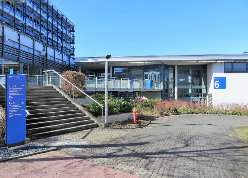 Gebäude 6 (Universitätsbibliothek)