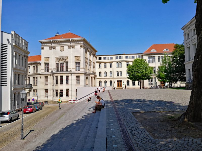Universitätsplatz