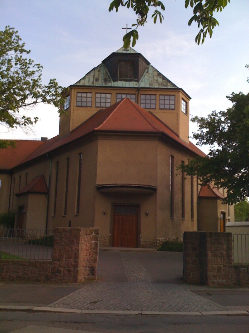 Zur heiligsten Dreieinigkeit