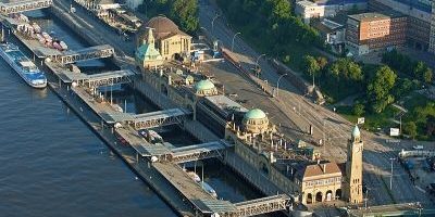 Abfertigungsgebäude Landungsbrücken